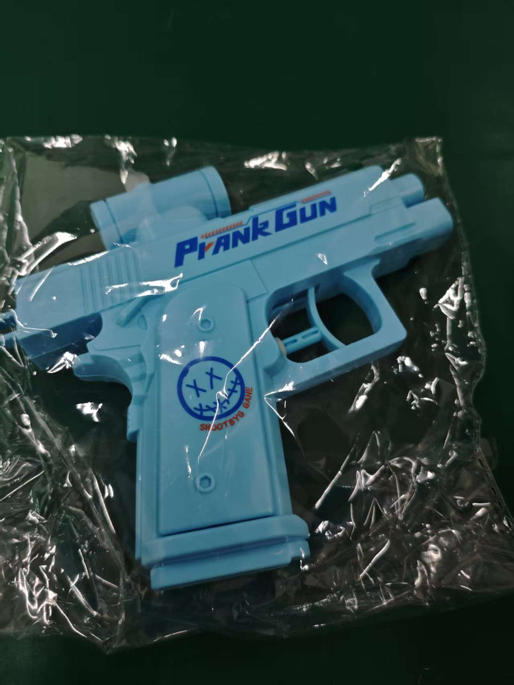 Reverse Prank Water Gun – Squirts the Shooter! Funny Gag Gift | WildRush