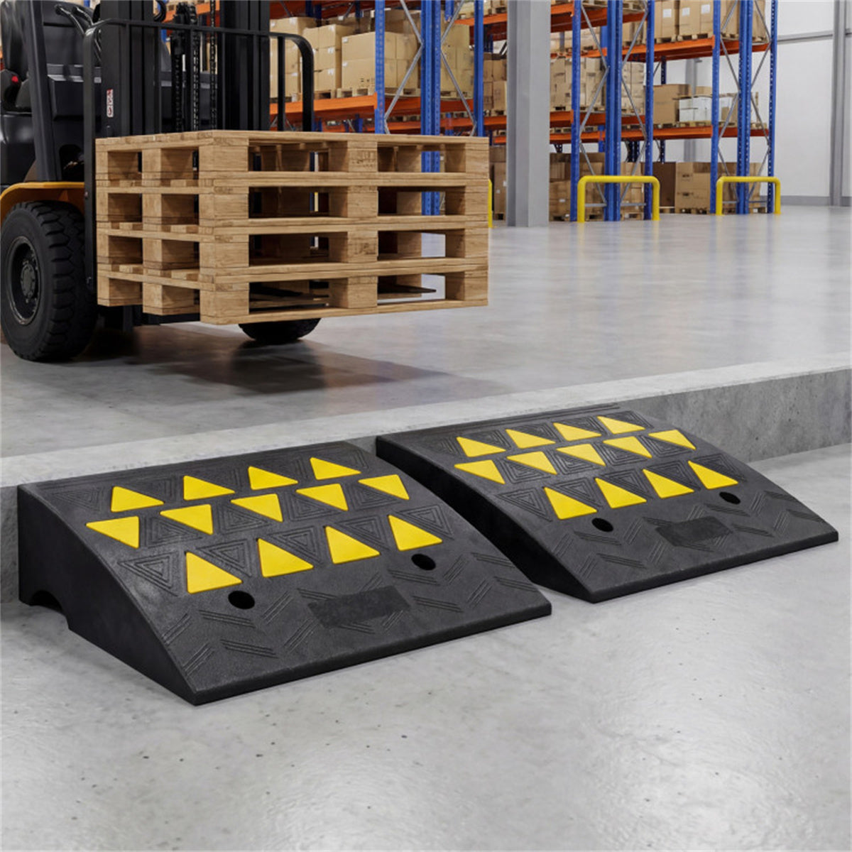 2 Pcs Heavy Duty Rubber Curb Ramp with Drain Channel & Reflective Strips for Driveway  - M US FREE SHIPPING